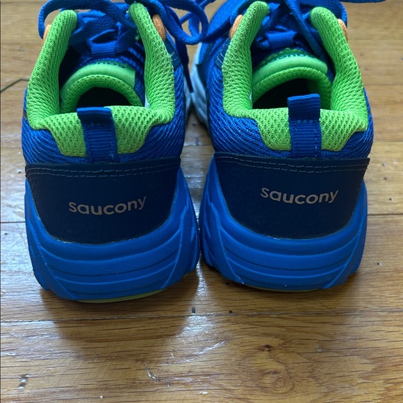 Saucony Kids Vibrant Blue and Neon Green Sneakers - Picture 2 of 6